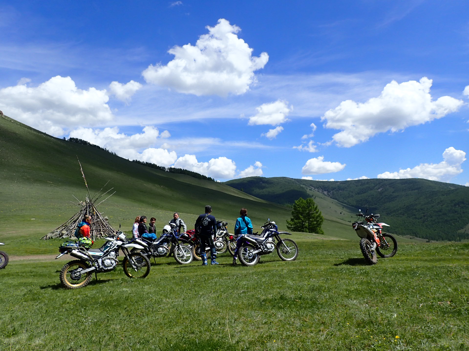 かなえADV海外ツー第8弾 モンゴル 草原のオフロード・ツーリング５日間