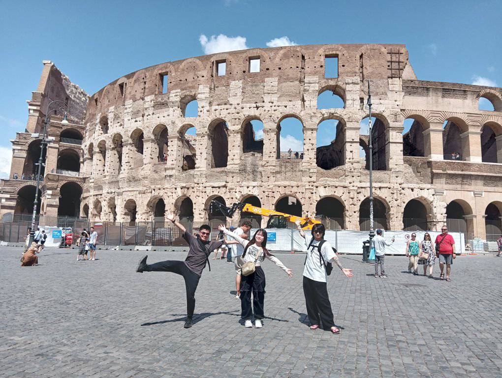 ３タコ海外ツー企画 ベスパで走るイタリアの小さな町　添乗レポ（その１）