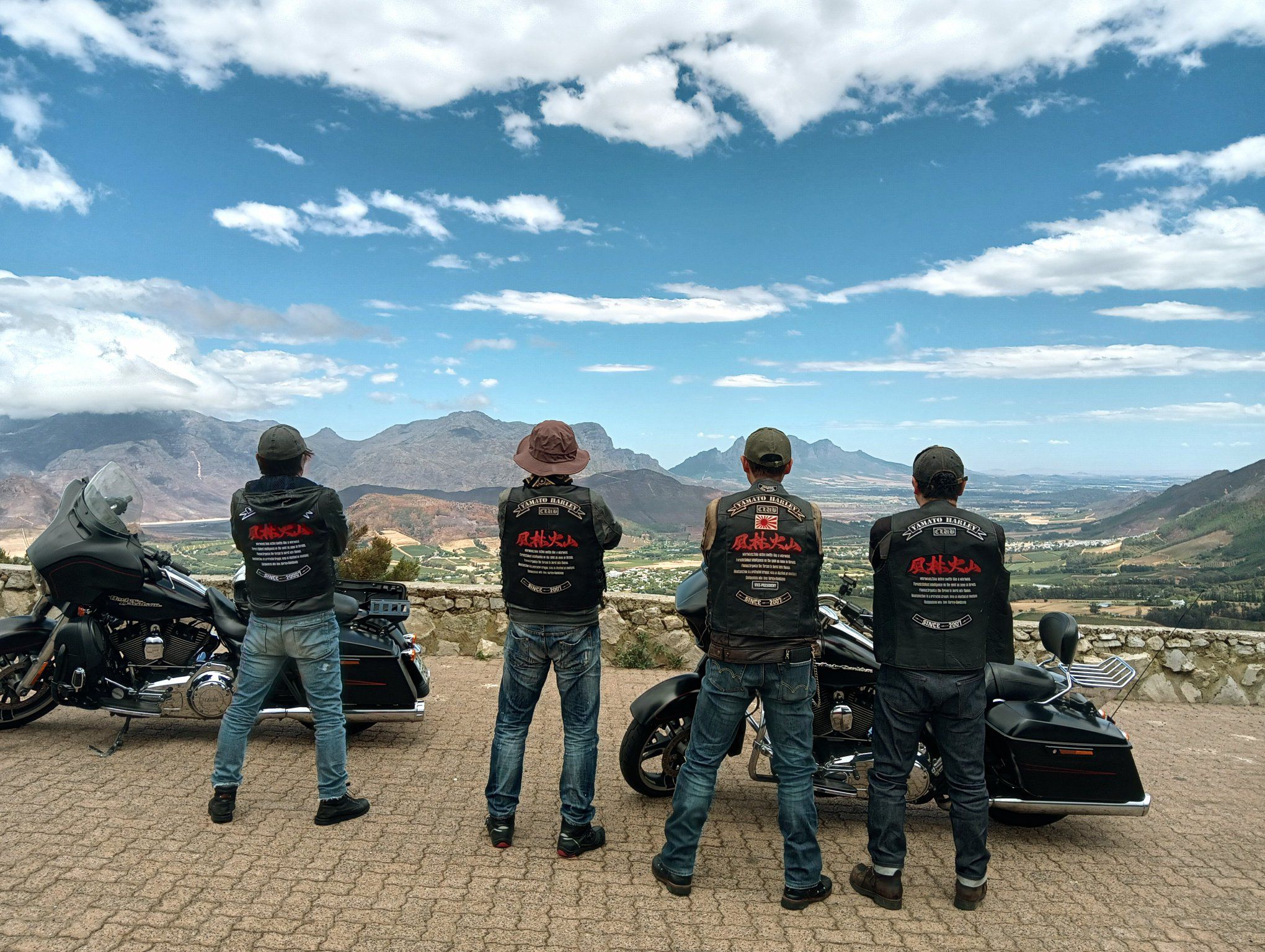 TEAM風林火山　目指せアフリカ大陸最南端！ハーレーで走る南アフリカ（添乗レポ１）